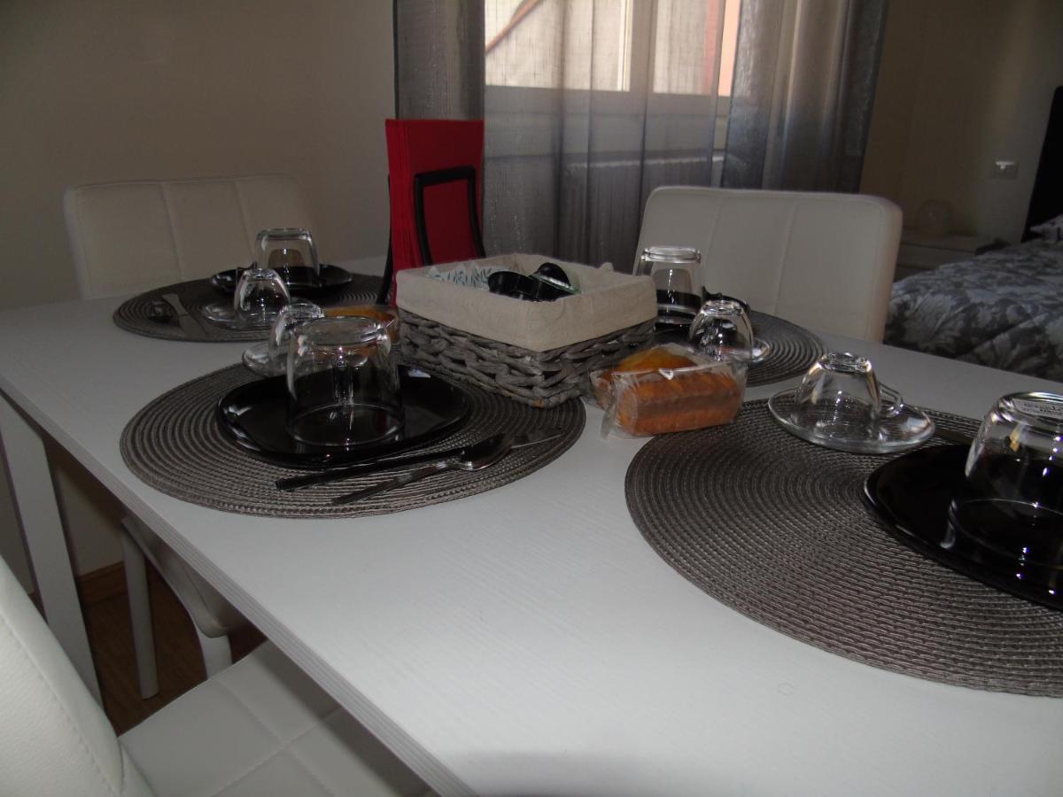 Hotel Casa Leonardo Airport Azzano San Paolo Esterno foto