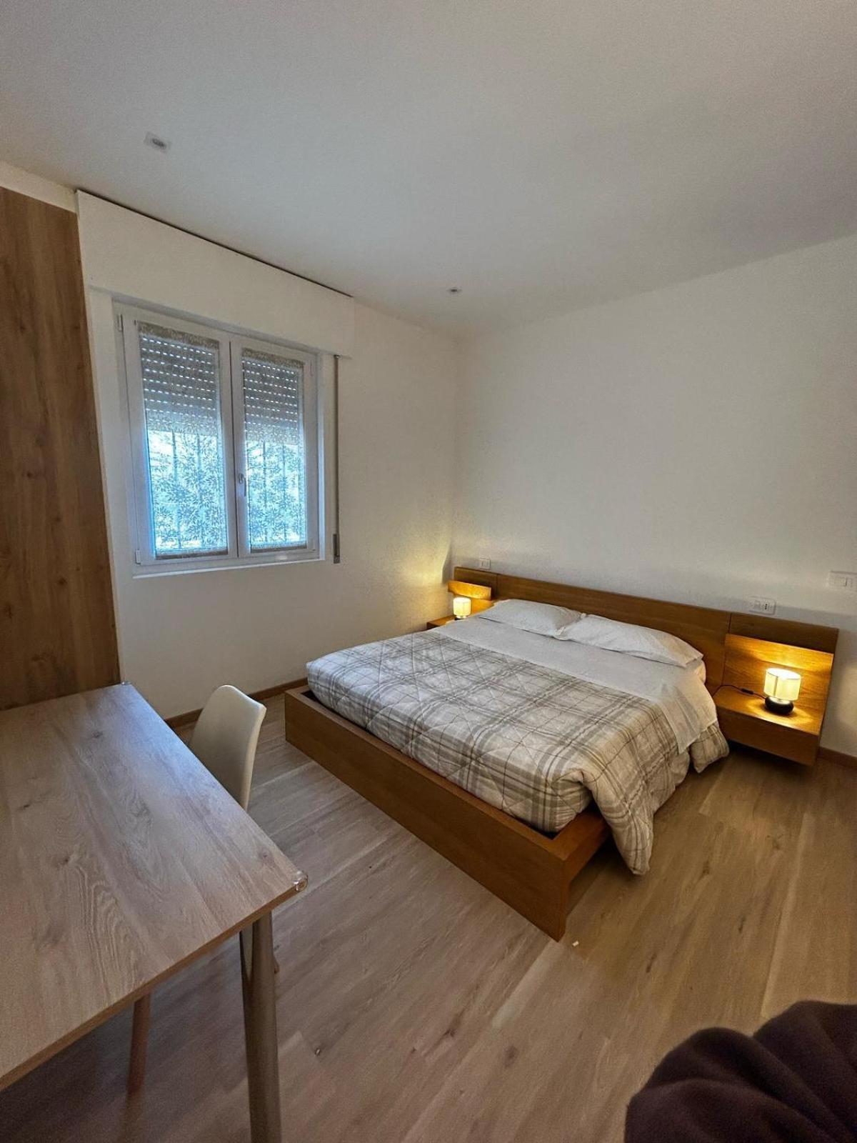 Hotel Casa Leonardo Airport Azzano San Paolo Esterno foto